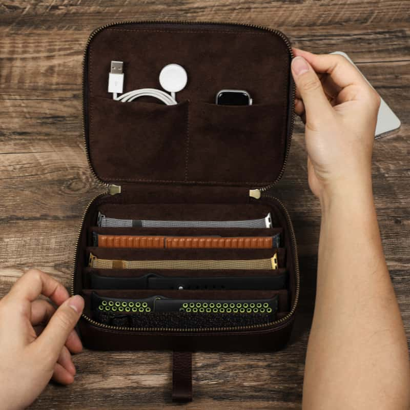 VCD-E premium handcrafted retro fashion dual teeth zipper cowhide leather apple watch band case interior scratch resistant fabric safeguards your watch glass and bands from scratches, ensuring they remain flawless.